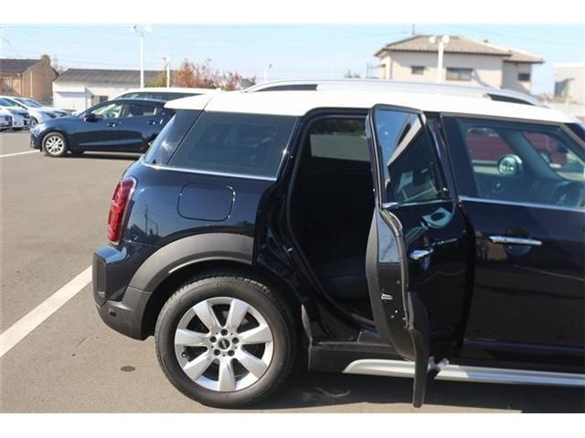 BMW MINI COOPER D CROSSOVER 2020