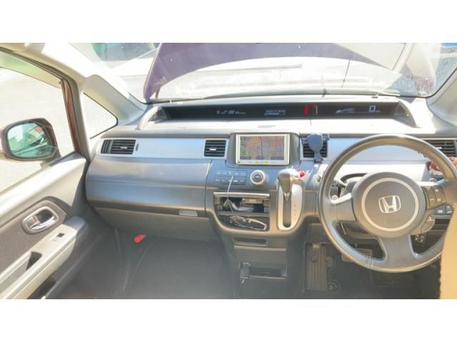 HONDA STEPWAGON SPADA 2009