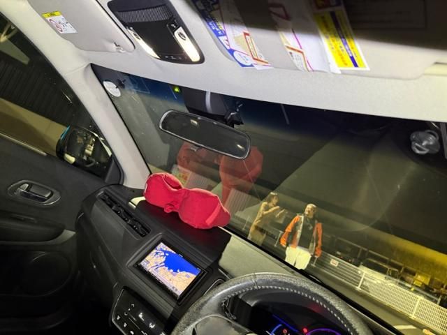 HONDA VEZEL HYBRID 2014