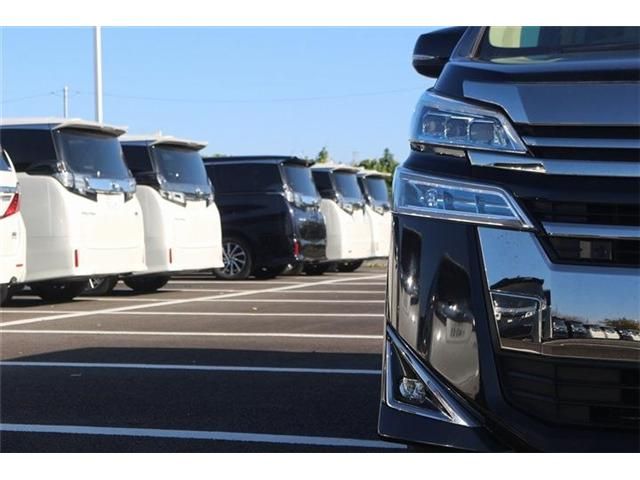 TOYOTA VELLFIRE  HYBRID 4WD 2019