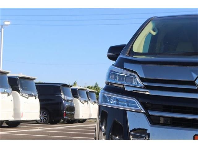 TOYOTA VELLFIRE  HYBRID 4WD 2019