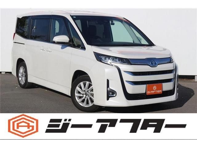 TOYOTA NOAH HYBRID 2023