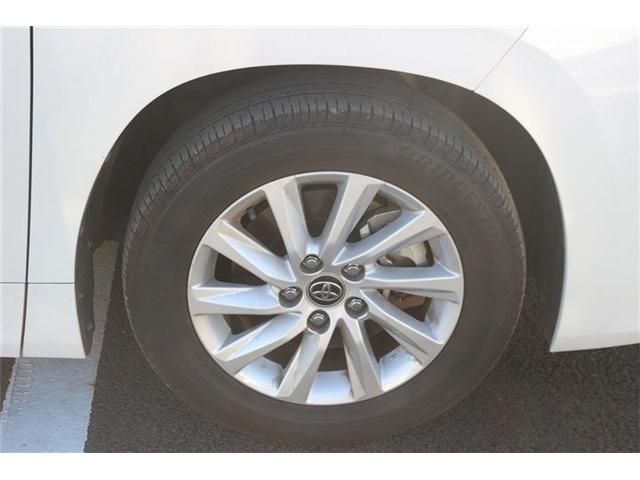 TOYOTA NOAH HYBRID 2023