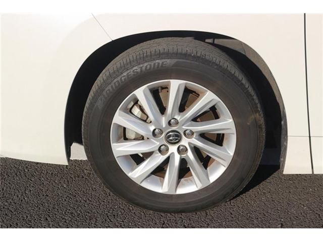 TOYOTA NOAH HYBRID 2023