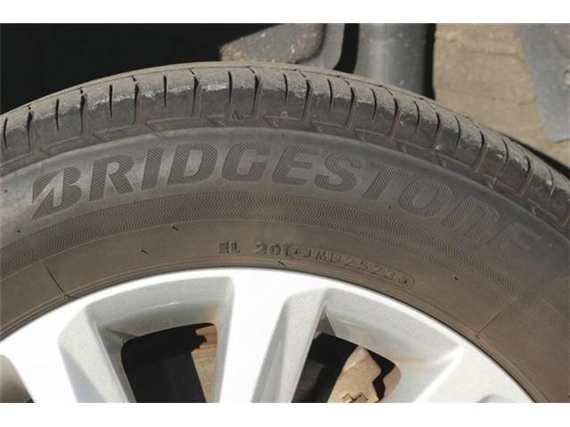 TOYOTA NOAH HYBRID 2023