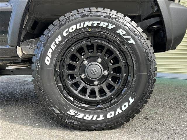 SUZUKI JIMNY 4WD 2025