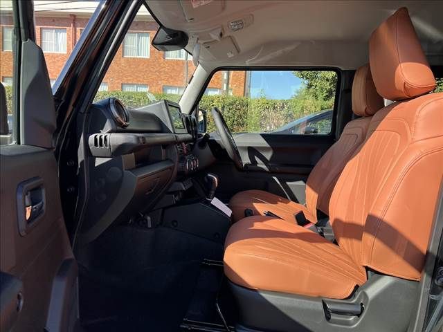 SUZUKI JIMNY 4WD 2025