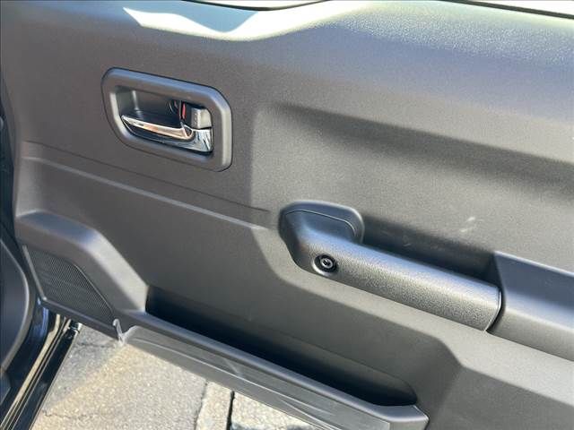 SUZUKI JIMNY 4WD 2025