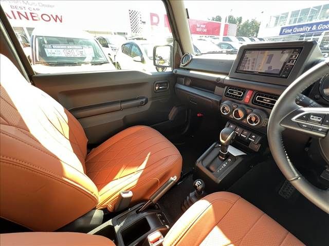 SUZUKI JIMNY 4WD 2025