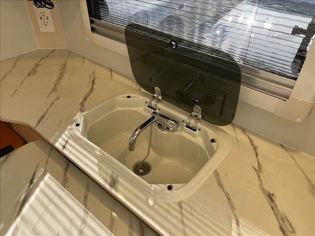 DAIHATSU HIJET truck 2022