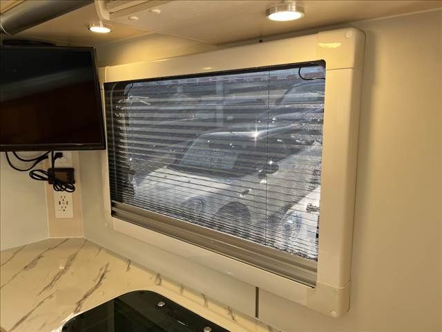 DAIHATSU HIJET truck 2022