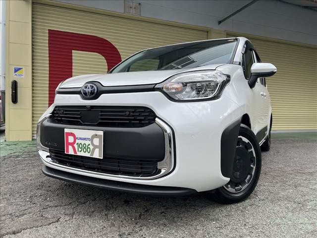 TOYOTA SIENTA HYBRID 2025