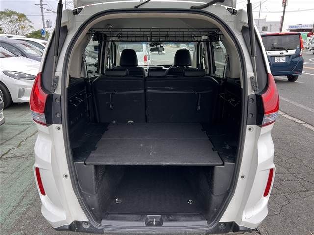 HONDA FREED plus HYBRID 2016