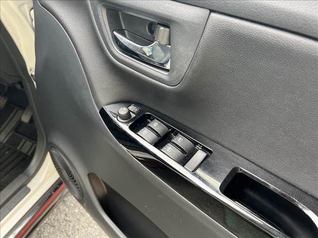 DAIHATSU CAST SPORT 2015