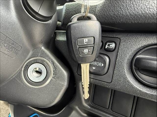 TOYOTA HIACE van 1.25t 2WD 2016