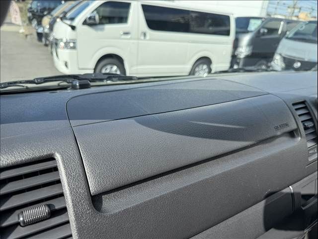 TOYOTA HIACE van 1.25t 2WD 2016