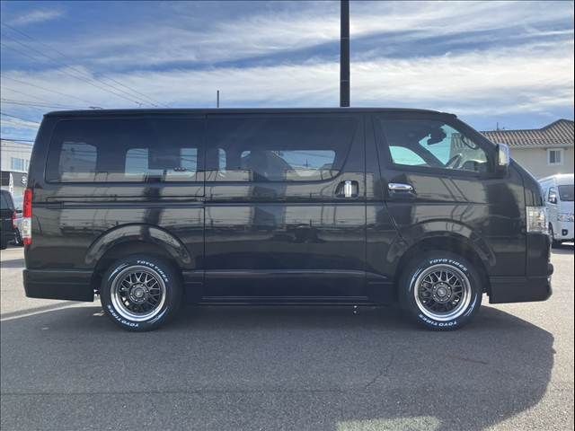 TOYOTA HIACE van 4WD 2021