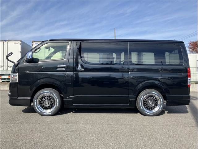 TOYOTA HIACE van 4WD 2021