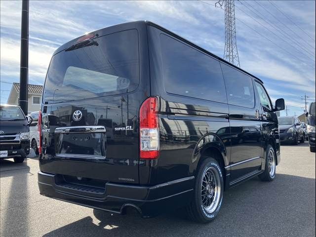 TOYOTA HIACE van 4WD 2021