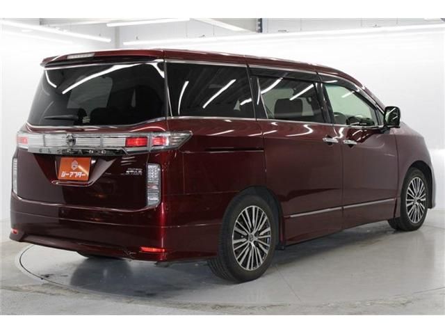 NISSAN ELGRAND 2021