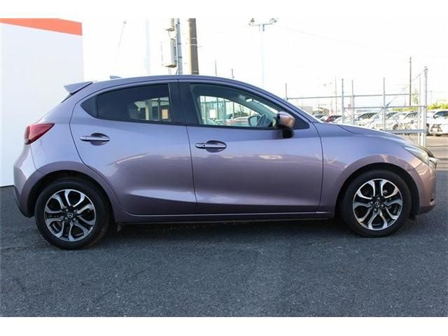 MAZDA DEMIO 2015