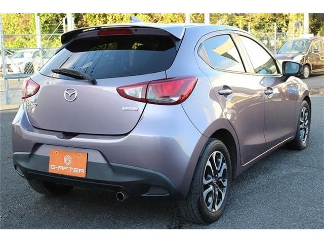 MAZDA DEMIO 2015