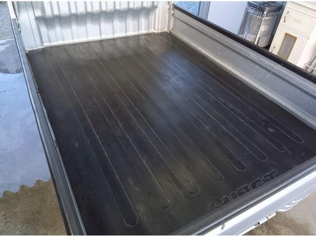 DAIHATSU HIJET truck 4WD 2000