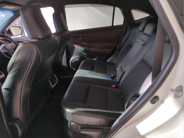 TOYOTA HARRIER 2WD 2014