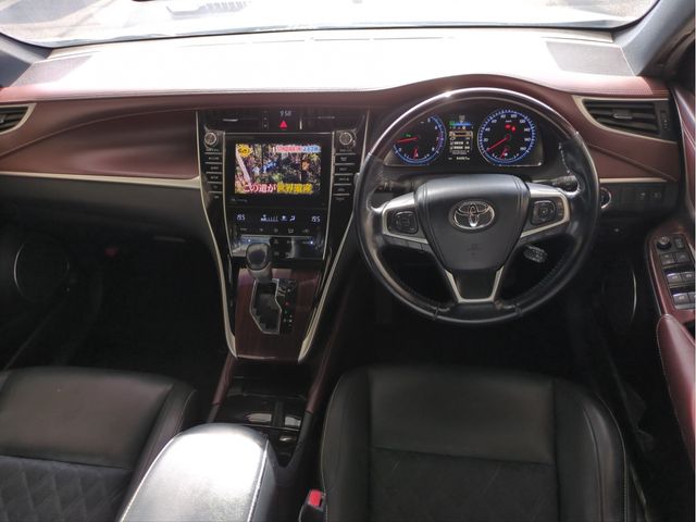 TOYOTA HARRIER 2WD 2014