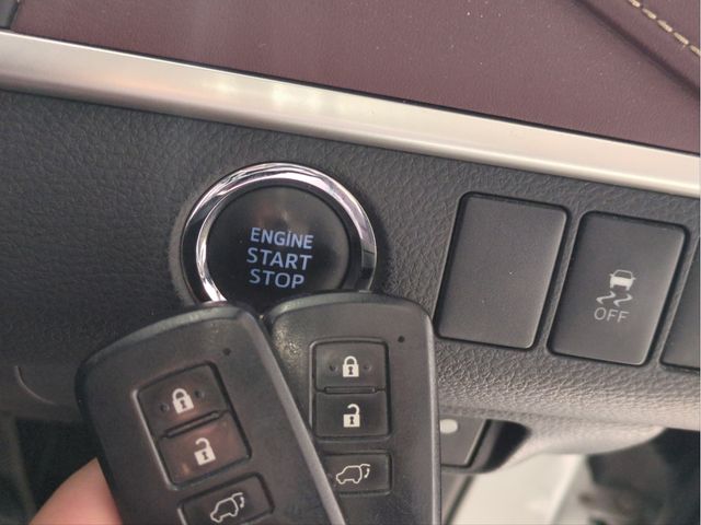 TOYOTA HARRIER 2WD 2014