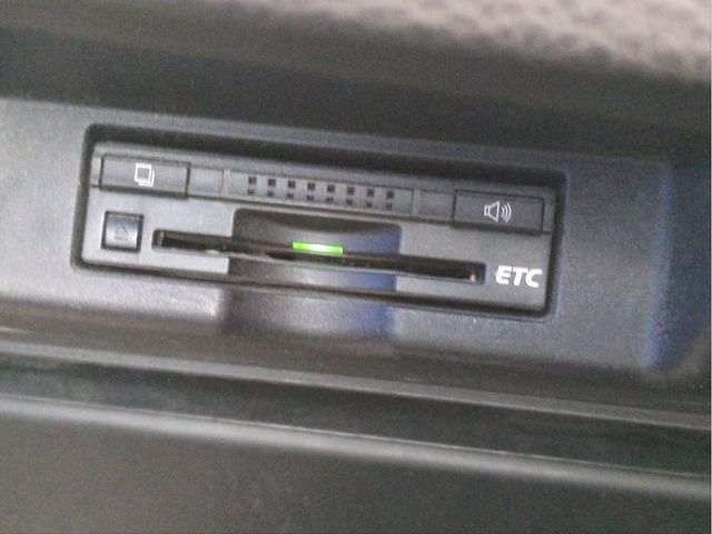 TOYOTA HARRIER 2WD 2014