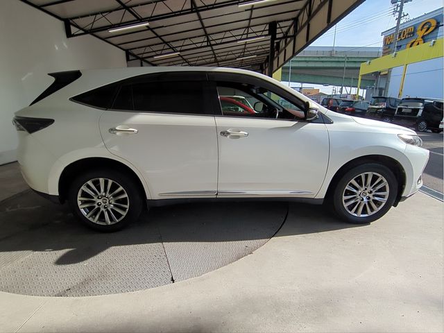 TOYOTA HARRIER 2WD 2014