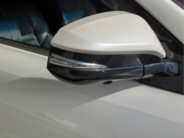 TOYOTA HARRIER 2WD 2014