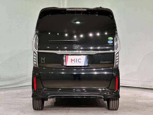 HONDA N BOX CUSTOM 2017