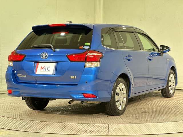 TOYOTA COROLLA FIELDER HYBRID 2017