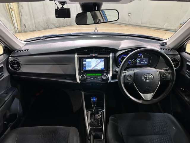 TOYOTA COROLLA FIELDER HYBRID 2017