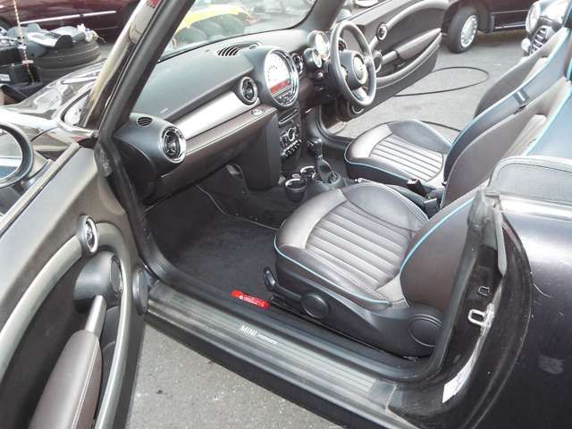 BMW BMW MINI open 2013