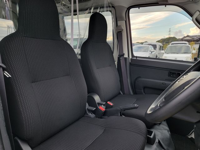 DAIHATSU HIJET CARGO 2019