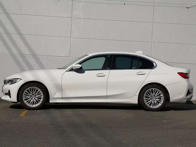 BMW BMW 3series sedan 2021