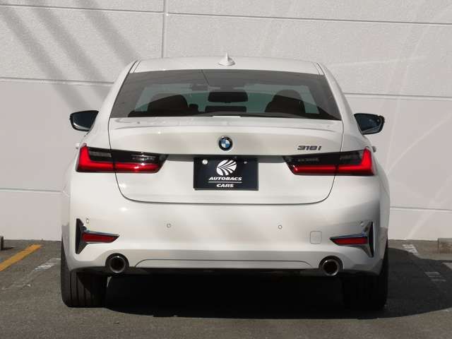 BMW BMW 3series sedan 2021