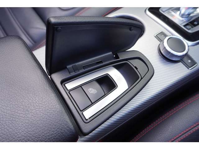 MERCEDES BENZ MERCEDES BENZ SLC class 2017