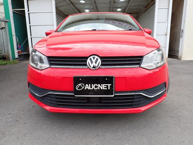 VOLKSWAGEN VOLKSWAGEN POLO 2015