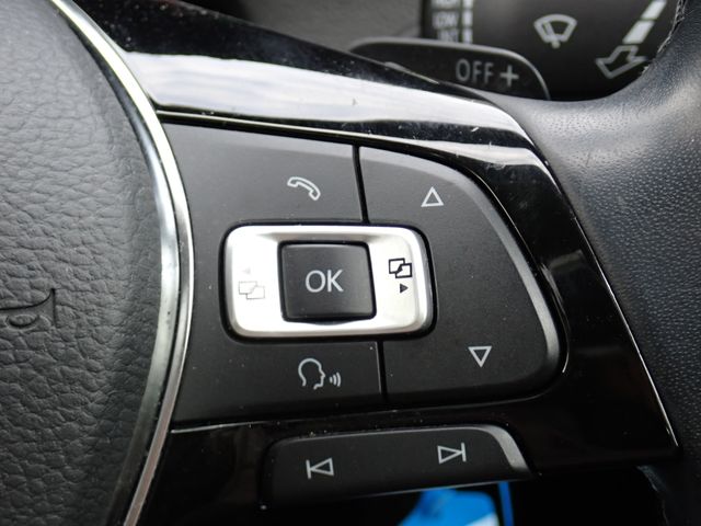 VOLKSWAGEN VOLKSWAGEN POLO 2015