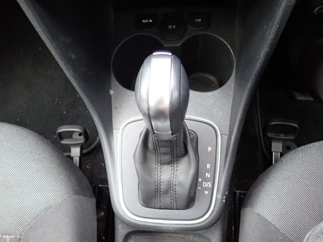 VOLKSWAGEN VOLKSWAGEN POLO 2015