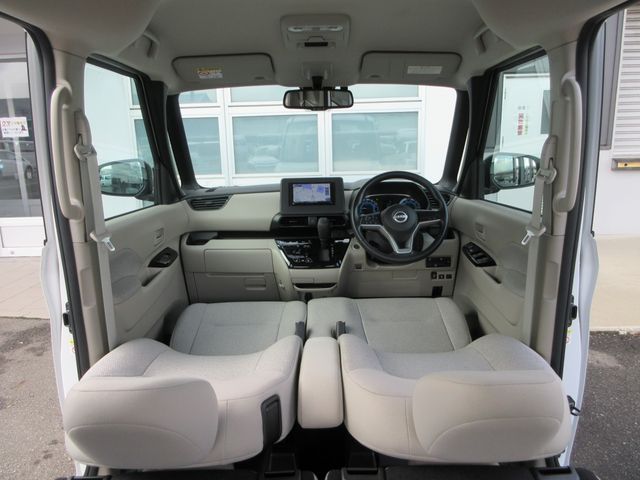 NISSAN ROOX 4WD 2024