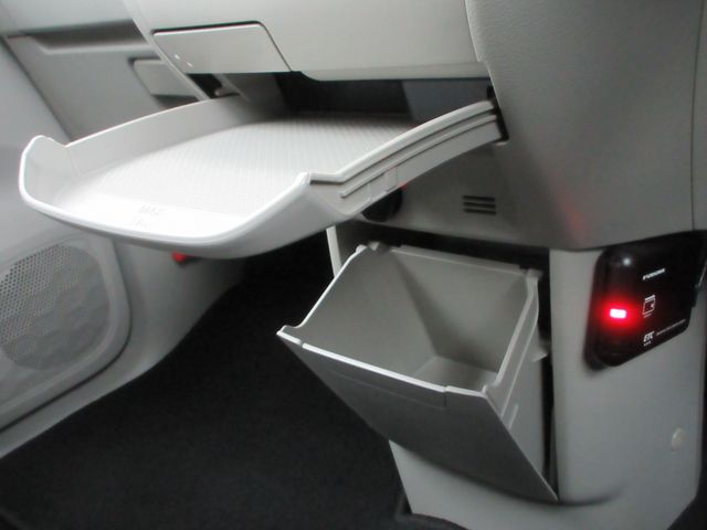 NISSAN ROOX 4WD 2024