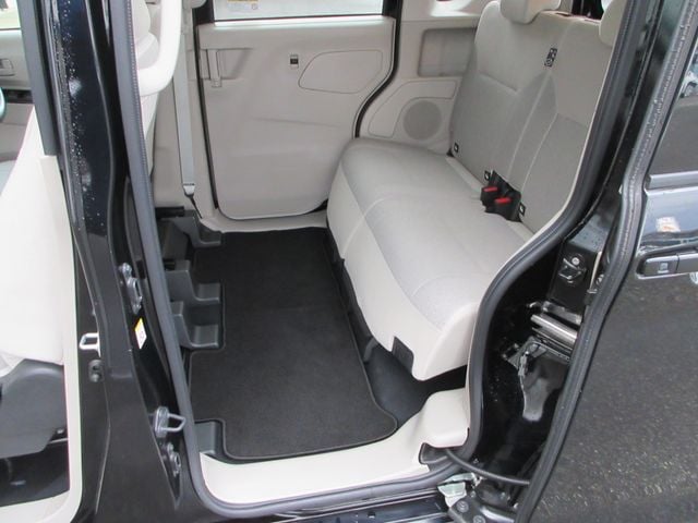 NISSAN ROOX 4WD 2024