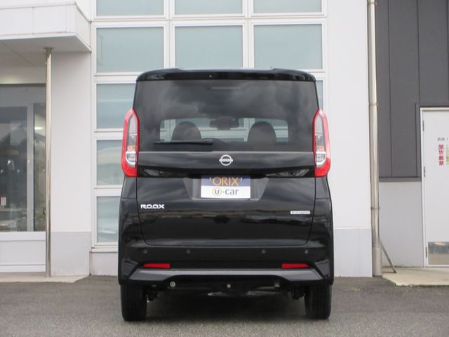 NISSAN ROOX 4WD 2024