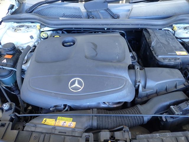 MERCEDES BENZ MERCEDES BENZ GLA class 2014