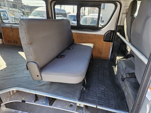 TOYOTA HIACE van 2WD 2020